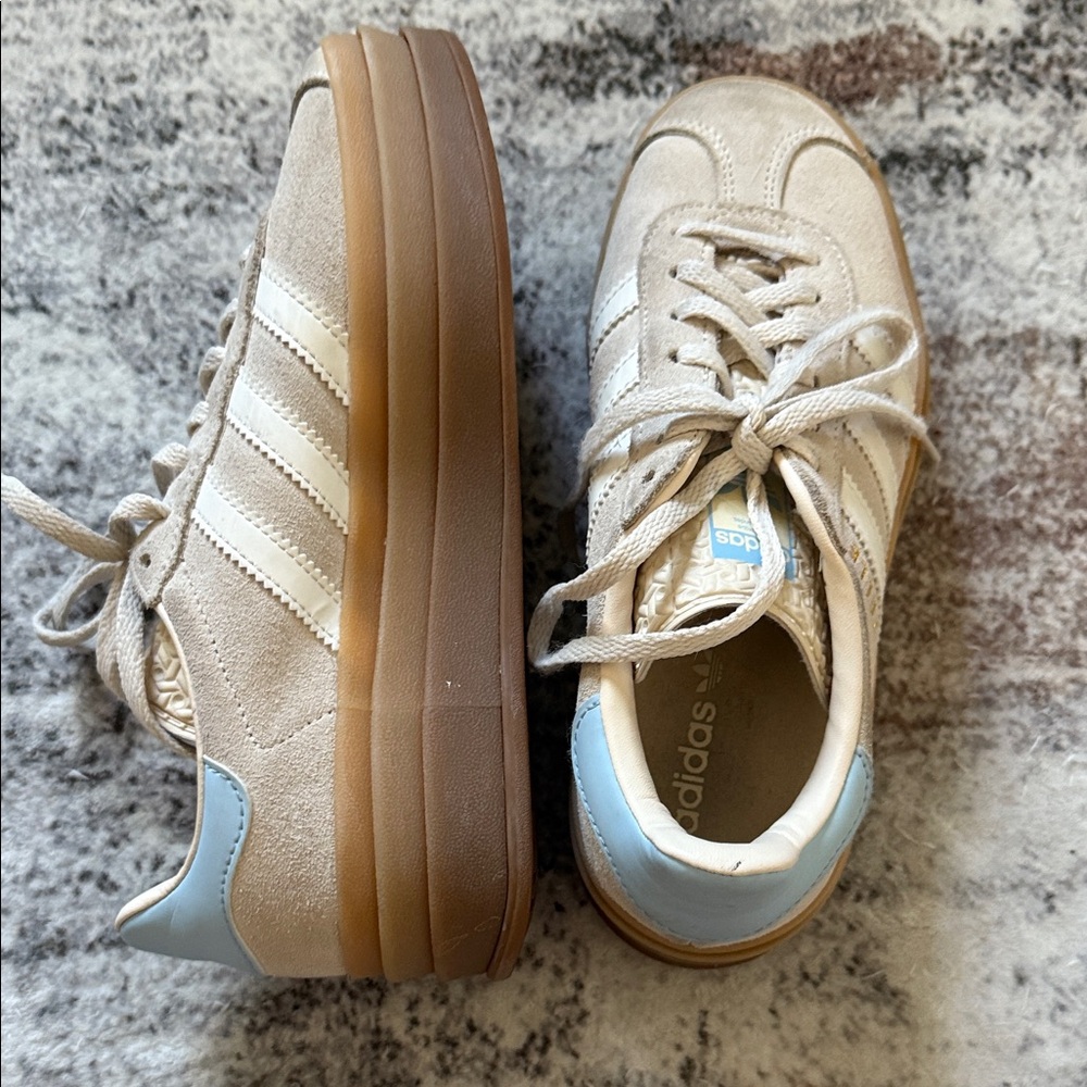 Adidas Cream and Light Blue Sneakers